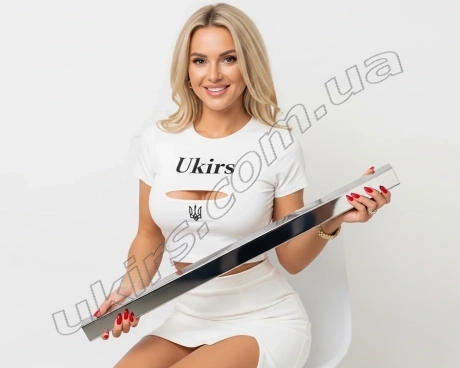 Труба нержавіюча 30х30х1,5 мм 600 GRIT AISI 304