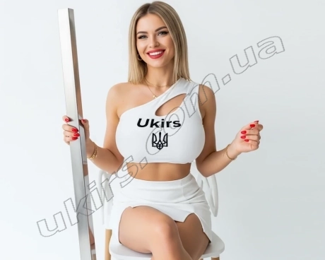 Труба нержавеющая 30х30х1,5 мм 600 GRIT AISI 201