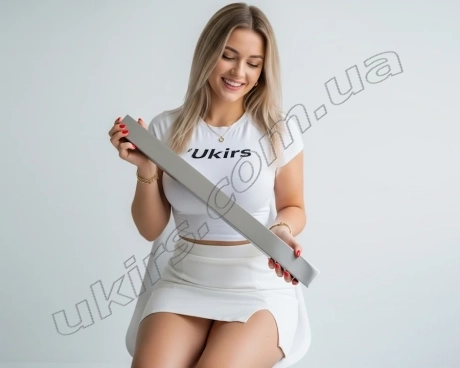 Труба нержавіюча 30х10х1,5 мм 600 GRIT AISI 201