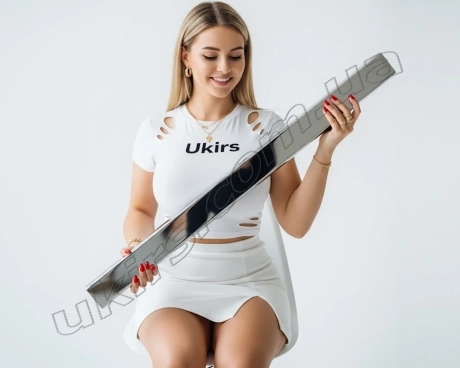 Труба нержавіюча 40х20х2 мм 600 GRIT AISI 201