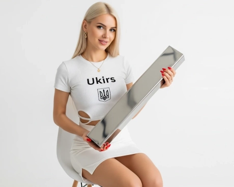 Труба нержавіюча 80х30х1,5 мм 600 GRIT AISI 201