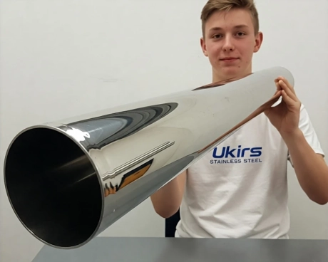 Труба нержавіюча ∅ 101.6х1.5 мм 600 GRIT (дзеркально полірована) AISI 304
