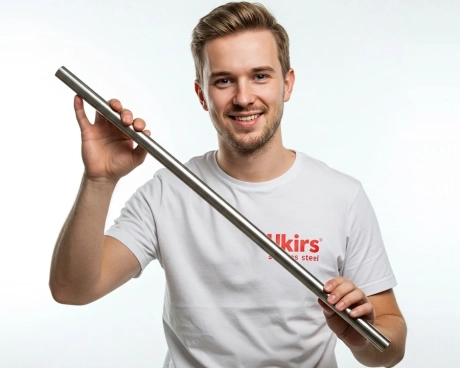 Труба нержавеющая ∅ 18х1.5 мм 600 GRIT AISI 201