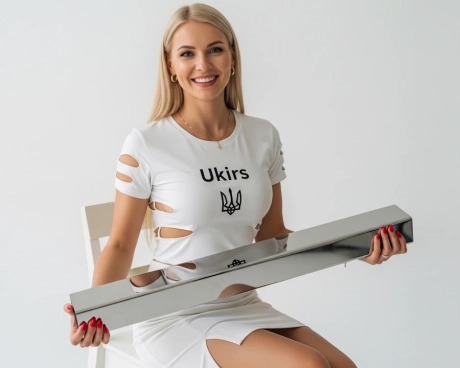 Труба нержавіюча 70х70х1.5 мм 600 GRIT (дзеркальна) AISI 201