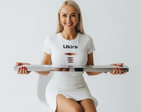 Труба нержавіюча 40х20х1,5 мм 600 GRIT AISI 304