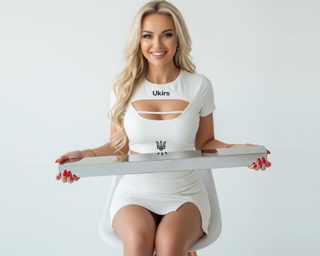 Труба нержавіюча 50х50х2 мм 600 GRIT AISI 304