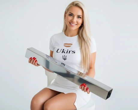 Труба нержавіюча 80х80х2 мм 600 GRIT AISI 304